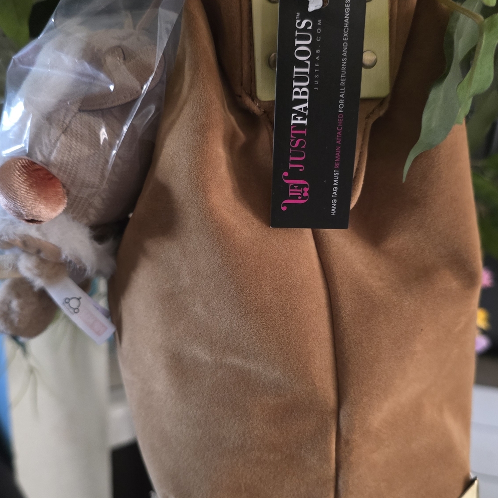 🆕️JustFab Purse & Pop Mart SKULLPANDA - Picture 4 of 9